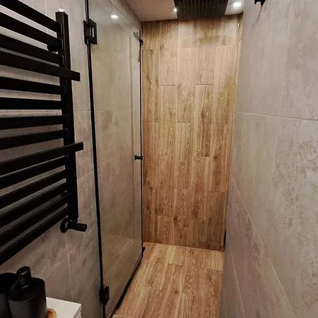 Cherry Apartments- Chill Apartment